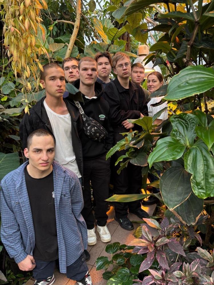 htzYqFsgeoxIREn3y6omS2emEmgLtnMPzCXPx68x74PZqRgWijAqvhMJl7sTIdduOhRPnnzrbDJEQehhlzAoFUJK